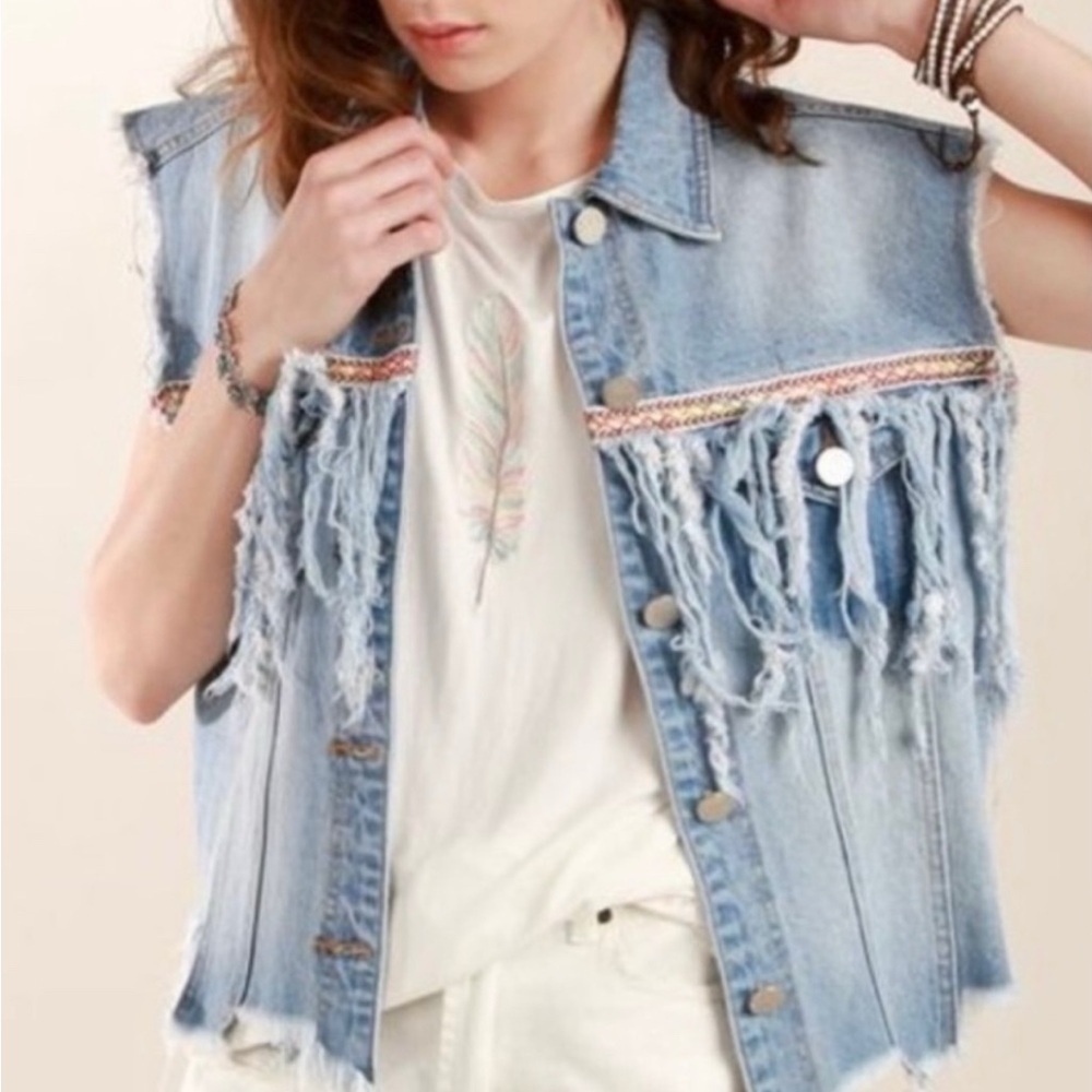 POL Denim Vest with Fringe Women Size M